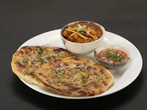 Experience Every Bite of Tradition with Home-Style Indian Food in Bangkok